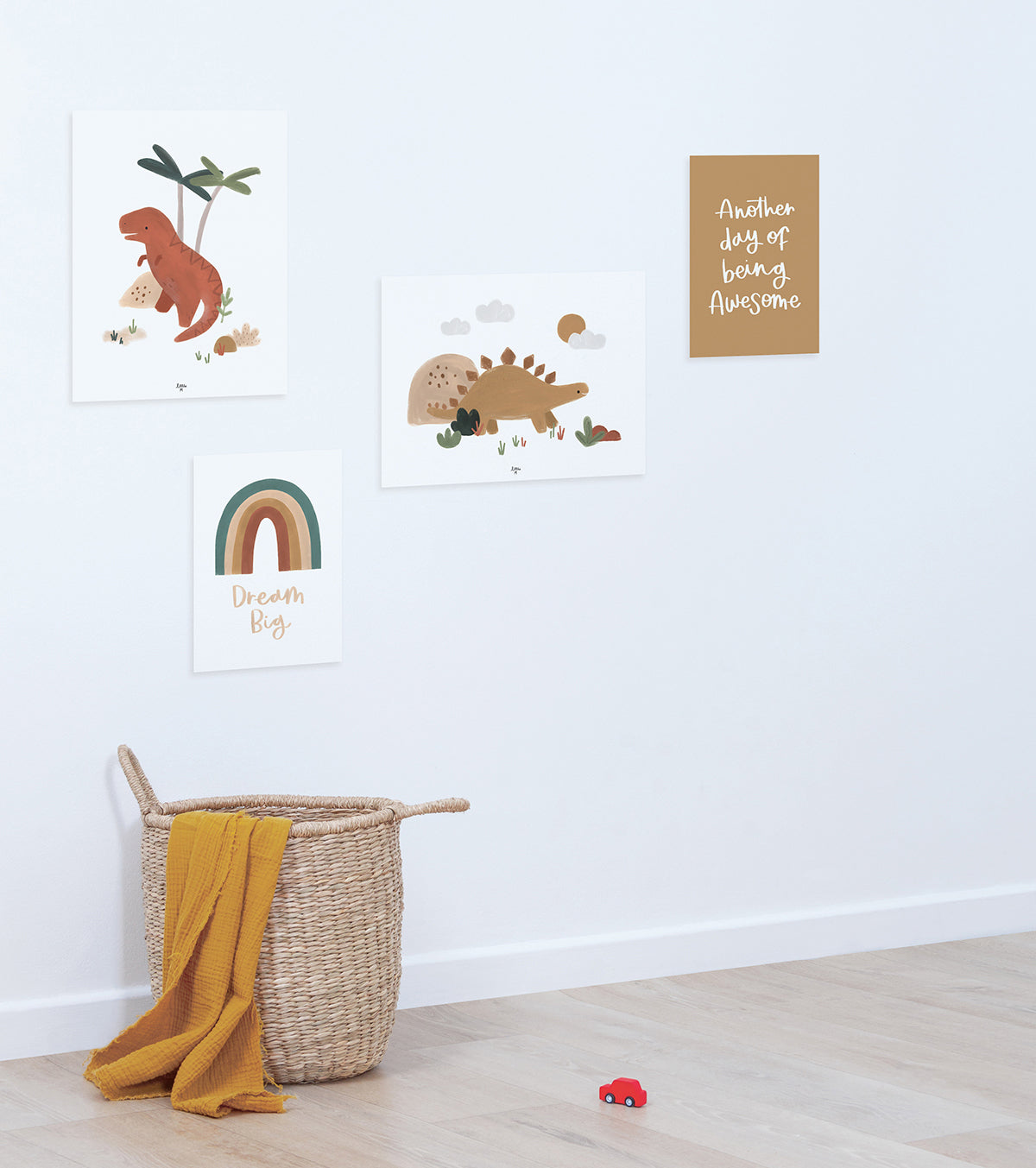 SUNNY - 4er-Set Posters Kind / Dinosaurier & co